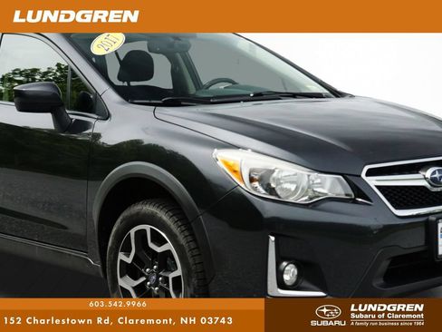 Used 2017 Subaru Crosstrek 2.0i Premium AWD/4WD image 29