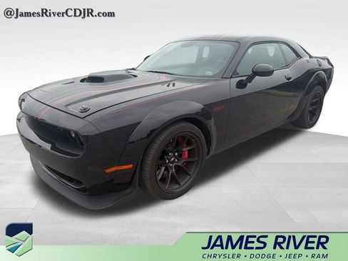 Used 2023 Dodge Challenger R/T Scat Pack RWD image 1