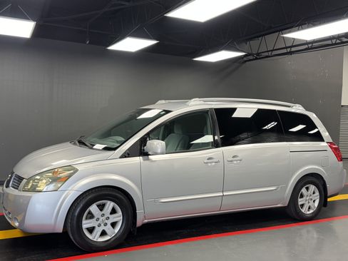Used 2004 Nissan Quest SL w/ (SEA) Seat Pkg FWD image 2