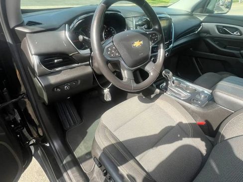 Used 2021 Chevrolet Traverse LT AWD/4WD image 15