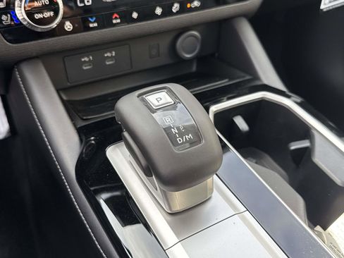 New 2026 Mitsubishi Outlander SEL FWD image 25