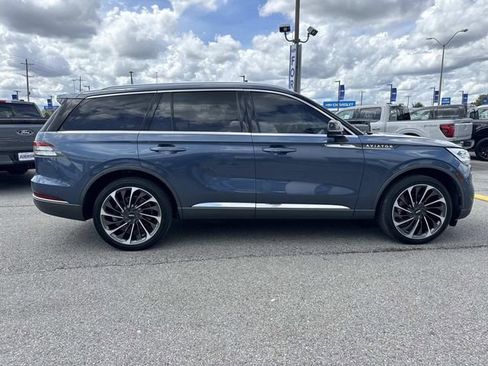 Used 2020 Lincoln Aviator Reserve w/ Equipment Group 202A AWD/4WD image 4