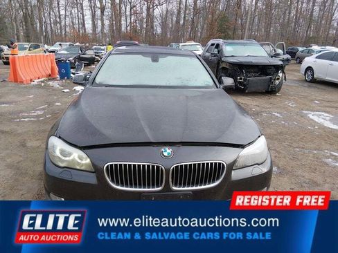 Used 2013 BMW 535i xDrive Sedan image 24