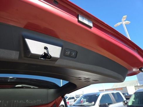 Used 2025 Hyundai Santa Fe Calligraphy image 9