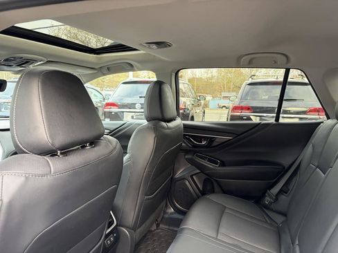 Used 2020 Subaru Outback Limited AWD/4WD image 21