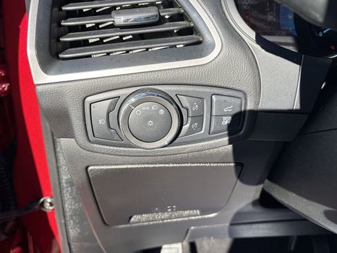 Used 2022 Ford Edge SEL w/ Convenience Package image 14