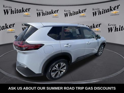 Used 2023 Nissan Rogue SV AWD/4WD image 9