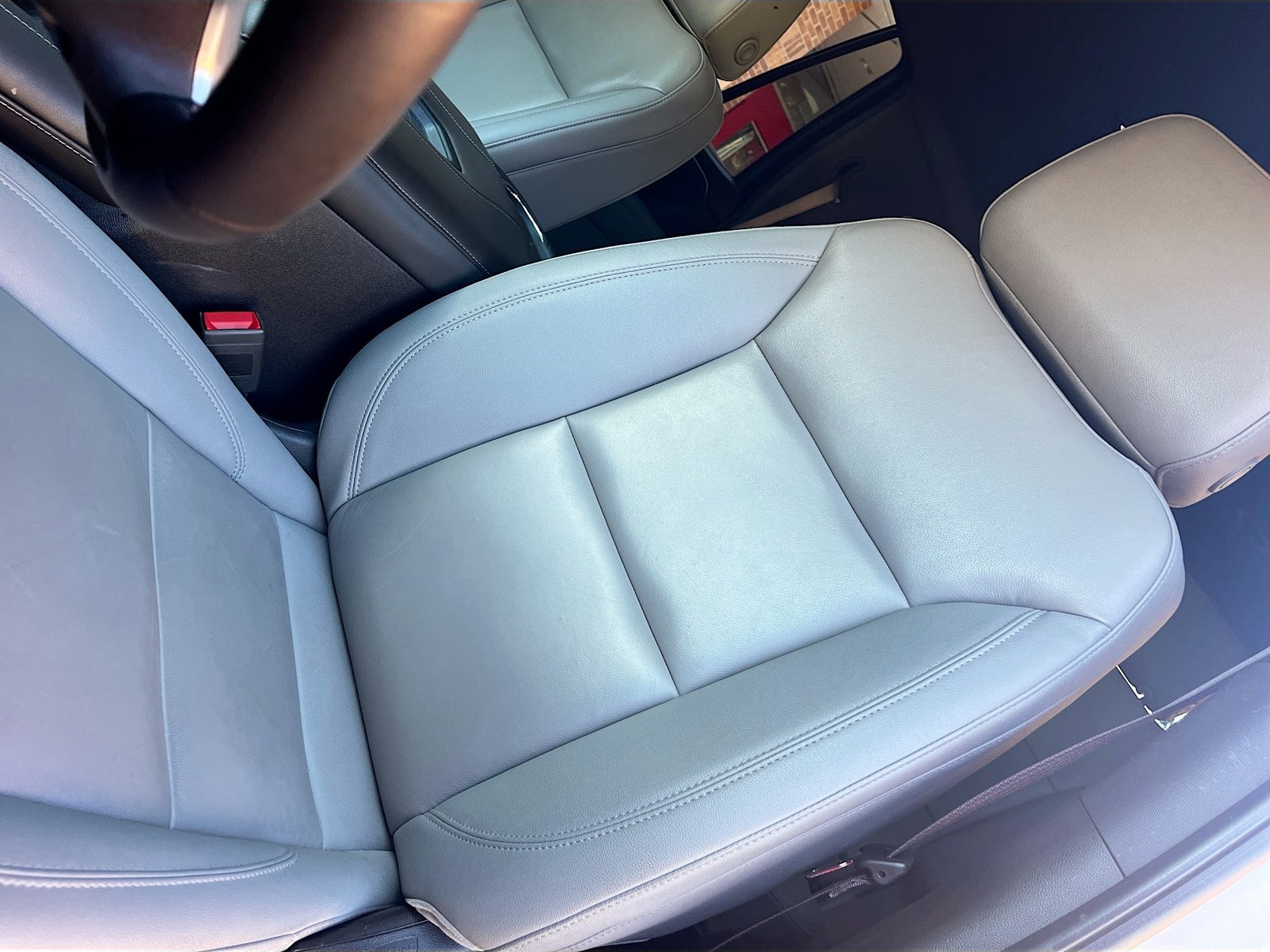 Used 2023 Chevrolet Tahoe LT w/ Luxury Package RWD image 20