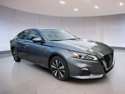 Used 2021 Nissan Altima 2.5 SV