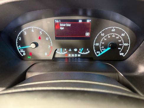 Used 2023 Ford Transit 350 XLT RWD image 28