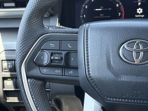 Certified 2026 Toyota Tacoma 4x4 Double Cab Hybrid image 18