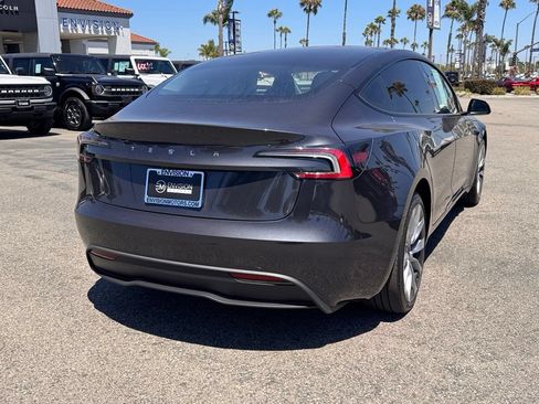 Used 2024 Tesla Model 3 Standard Range RWD image 12