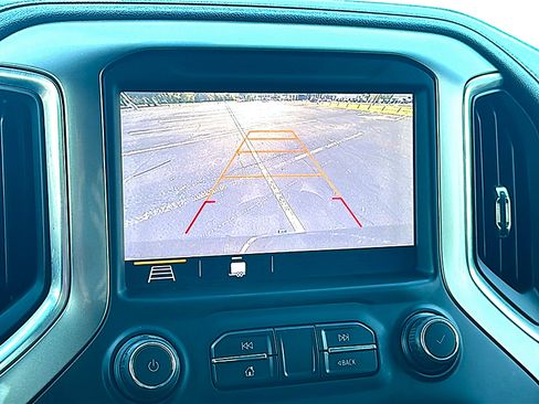 Used 2019 Chevrolet Silverado 1500 LT w/ Texas Edition RWD image 32