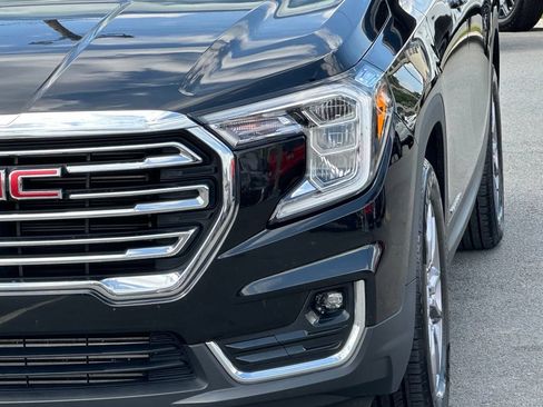 Used 2024 GMC Terrain SLT FWD image 45