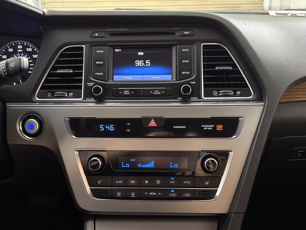 Used 2015 Hyundai Sonata Limited w/ Cargo Package FWD image 19