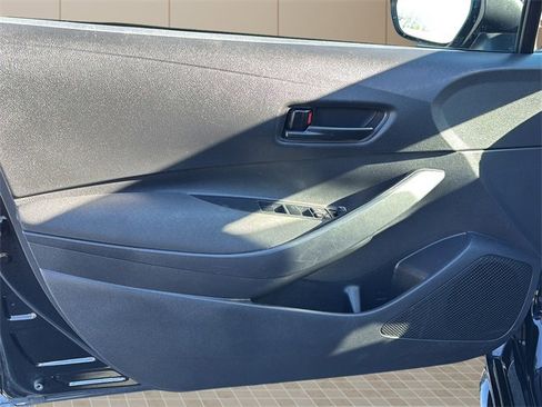 Used 2023 Toyota Corolla LE image 14