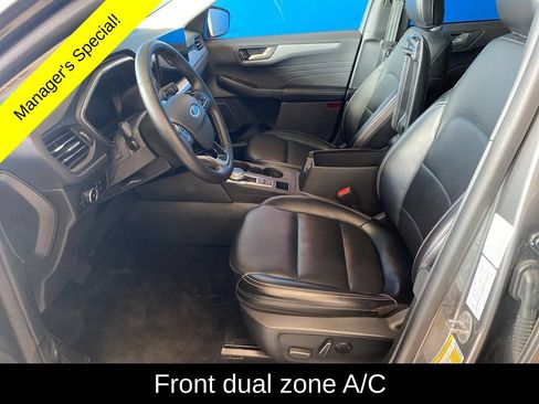 Used 2024 Ford Escape Platinum AWD/4WD image 8