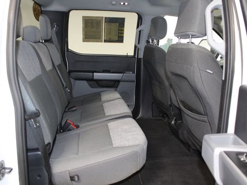 Used 2024 Ford F250 XLT image 33