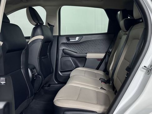 Used 2020 Ford Escape SEL image 23