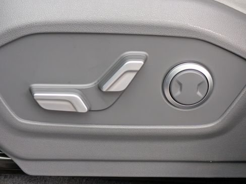 New 2027 Hyundai Santa Fe SEL FWD image 18