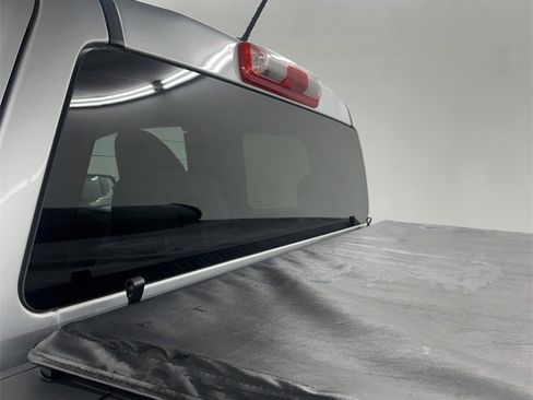 Used 2015 GMC Canyon 4x4 Extended Cab w/ Convenience Package image 26