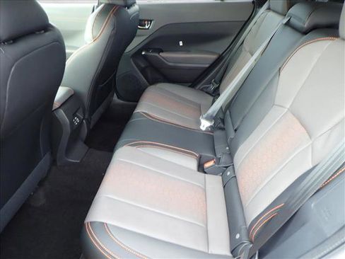 New 2026 Subaru Crosstrek 2.5i Limited image 9