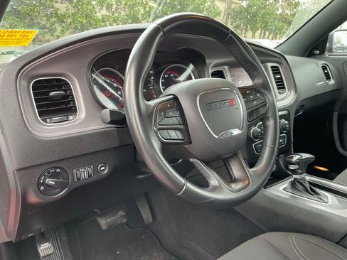 Used 2023 Dodge Charger SXT image 10