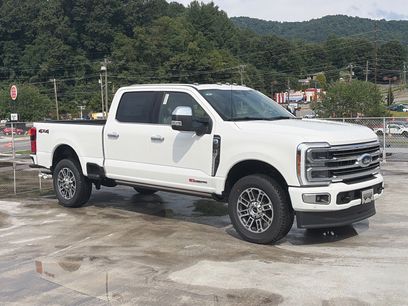 New 2026 Ford F250 Platinum w/ Platinum Plus Package