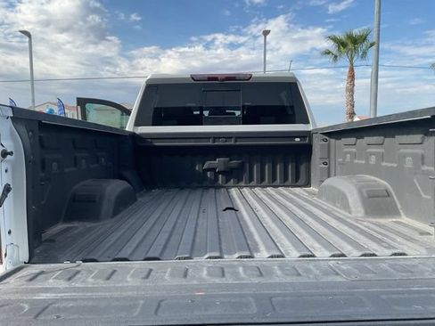 Used 2022 Chevrolet Silverado 2500 LTZ w/ LTZ Plus Package AWD/4WD image 22
