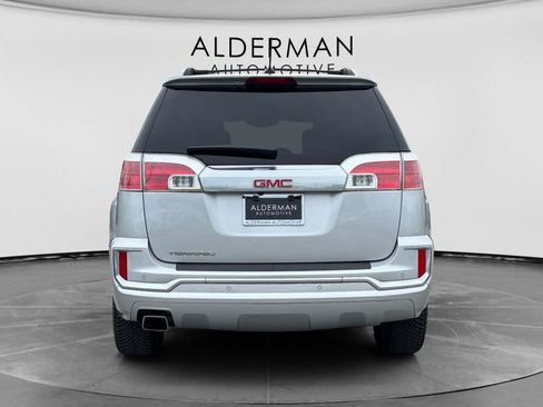 Used 2016 GMC Terrain Denali FWD image 4