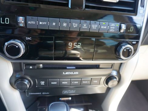 Used 2023 Lexus GX 460 Premium w/ Premium Plus Package AWD/4WD image 12
