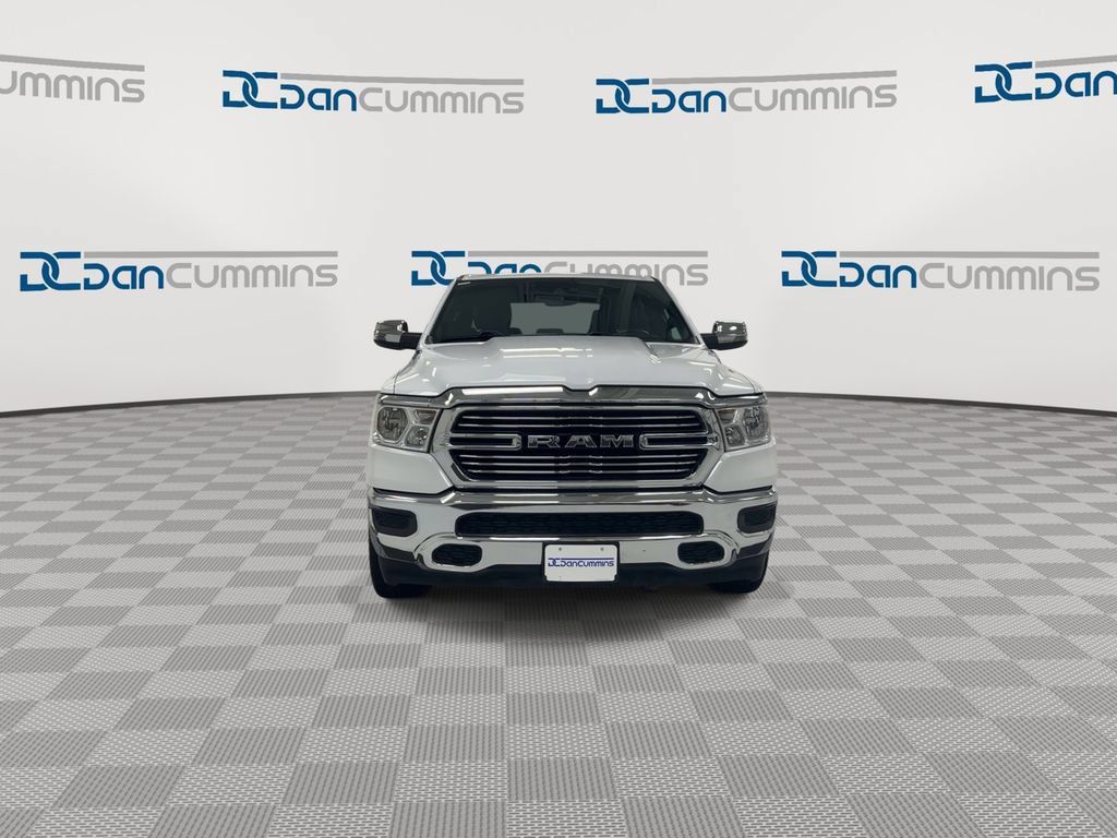 Used 2024 RAM 1500 Laramie AWD/4WD image 3