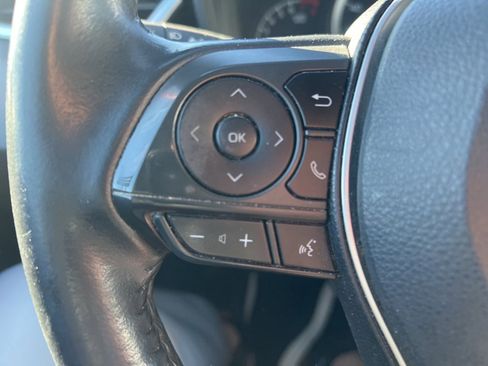 Used 2020 Toyota Corolla SE image 17