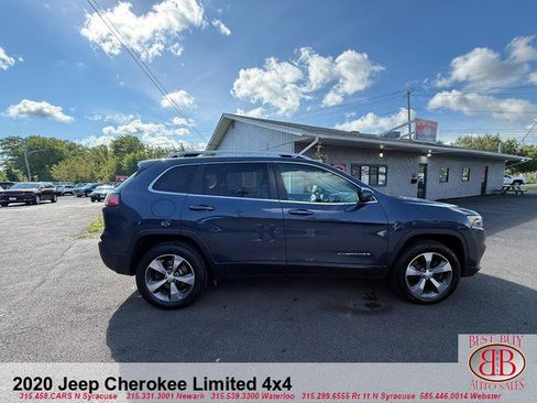 Used 2020 Jeep Cherokee Limited AWD/4WD image 2