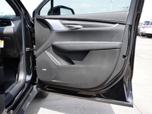 New 2025 Cadillac XT5 Sportv w/ LPO, Red Accent Package image 27