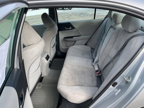 Used 2014 Honda Accord EX image 26