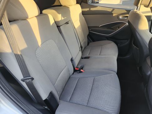 Used 2015 Hyundai Santa Fe Sport image 17