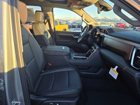 New 2026 GMC Sierra 2500 Denali image 11