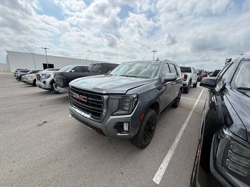 Used 2022 GMC Yukon AT4 AWD/4WD image 6