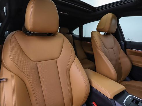 Used 2023 BMW 430i Gran Coupe xDrive w/ Premium Package AWD/4WD image 32