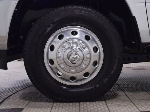 Used 2026 RAM 3500 Tradesman w/ Chrome Appearance Group image 17