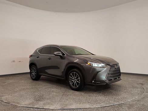 Used 2024 Lexus NX 250 FWD w/ Premium Package image 7