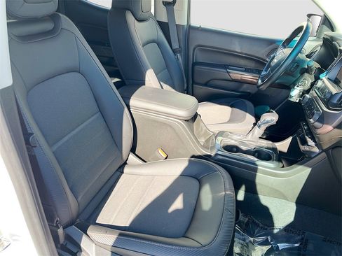 Used 2022 GMC Canyon AT4 w/ Trailering Package image 27