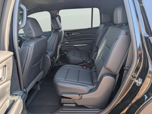 New 2026 Chevrolet Traverse LT w/ Enhanced Driving Package FWD image 22