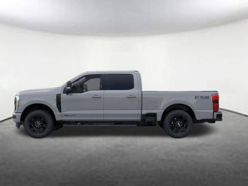 New 2026 Ford F250 Lariat w/ Black Appearance Package image 3