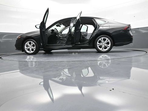 Certified 2024 Honda Accord LX image 47