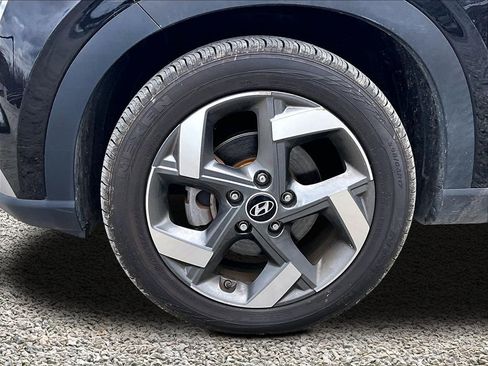 Used 2022 Hyundai Venue SEL FWD image 5