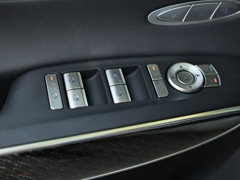 New 2026 Genesis GV70 3.5T Sport Prestige AWD/4WD image 18