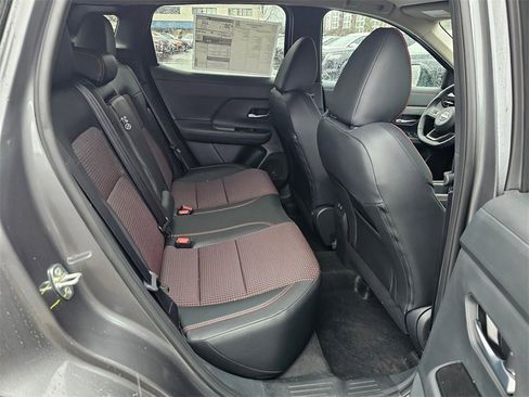 New 2026 Nissan Kicks SR w/ Cold Weather Package image 24