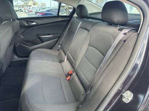 Used 2016 Chevrolet Cruze LT w/ Convenience Package FWD image 11